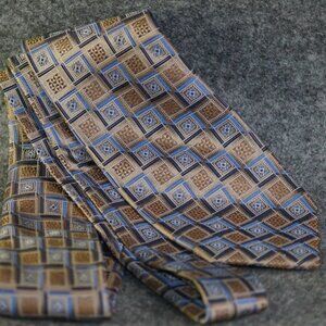 Jos. A. Bank Tie Brown Blue Beige Square Pattern Signature Silk Blend Menswear